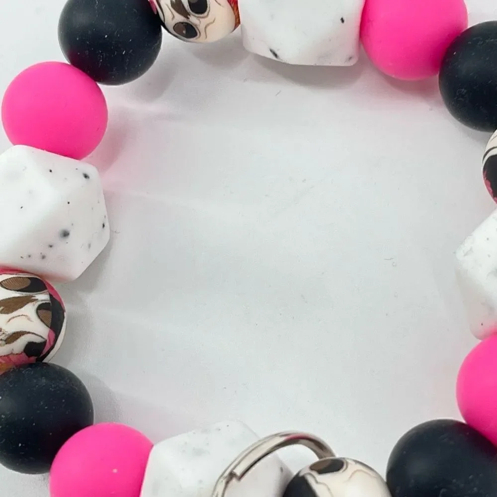 Keychain bracelet wristlet silicone beaded skull roses rockabilly NEW handmade c
